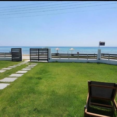 Thea Suites Nea Kallikrateia Exteriér fotografie