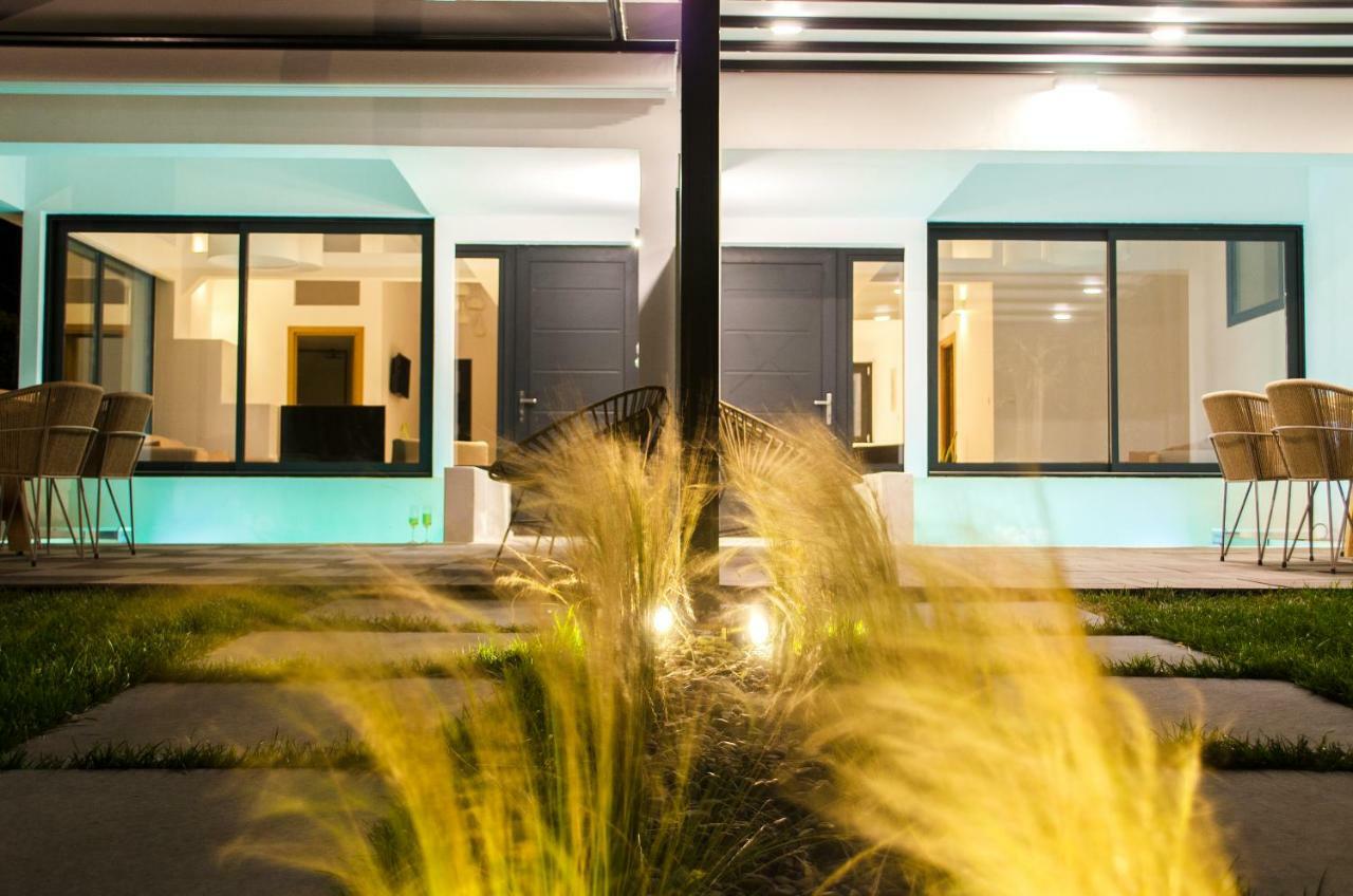 Thea Suites Nea Kallikrateia Exteriér fotografie