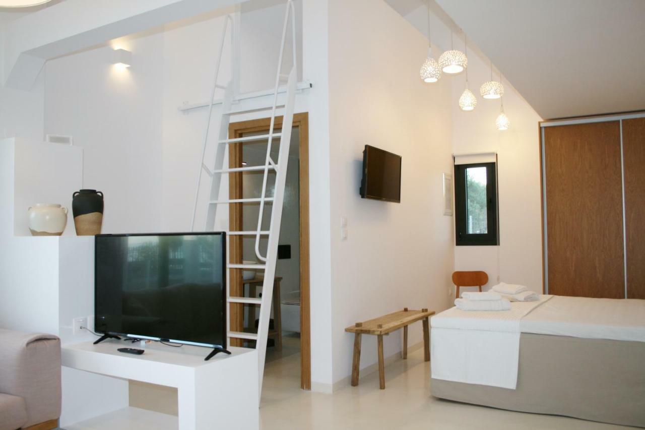 Thea Suites Nea Kallikrateia Exteriér fotografie